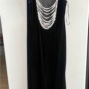 Elegant Black Dress with Pearl Detailing